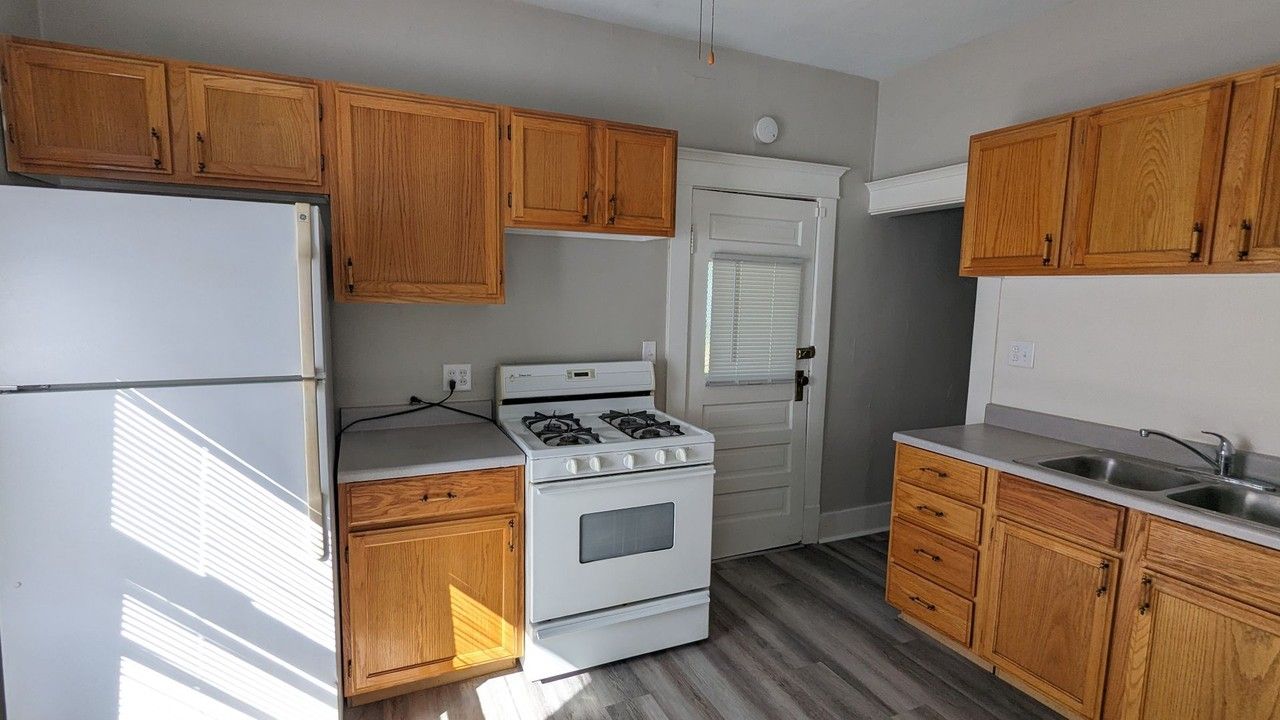 508 N 22nd St - Photo 5 of 11