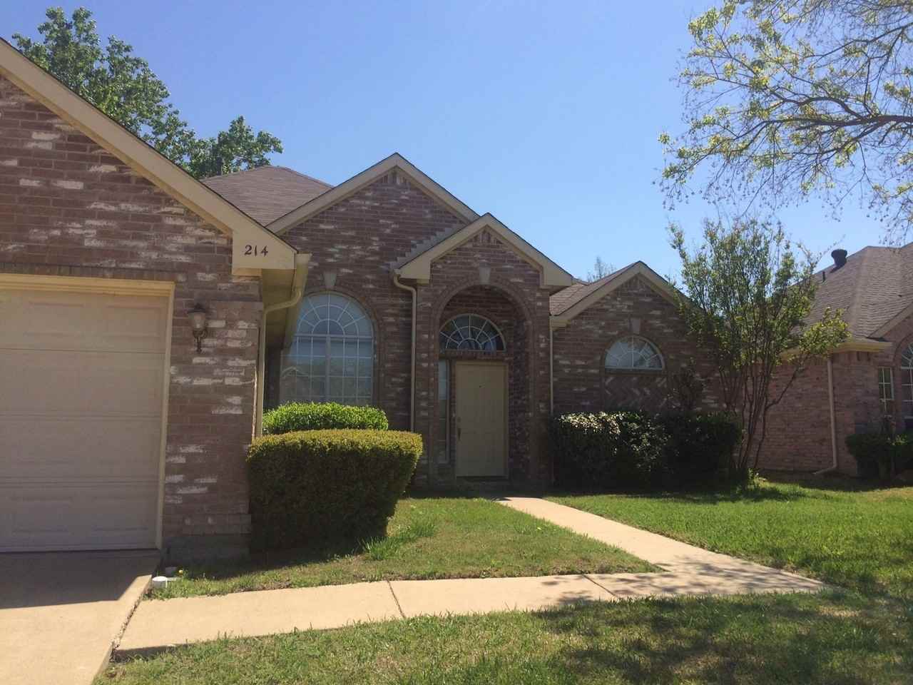 214 E Lynn Creek Dr - Photo 2 of 13