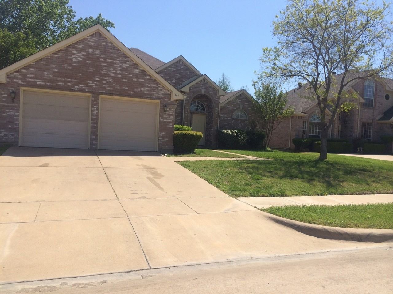 214 E Lynn Creek Dr - Photo 3 of 13