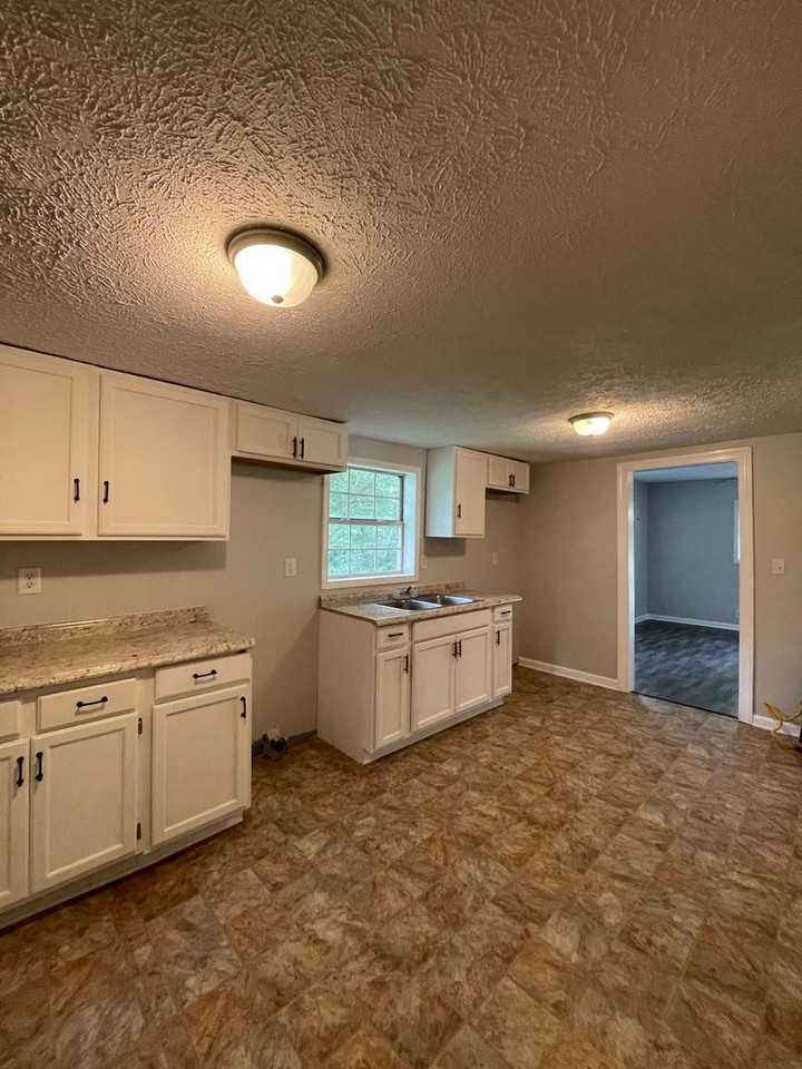 720 Briggs Ave - Photo 3 of 8