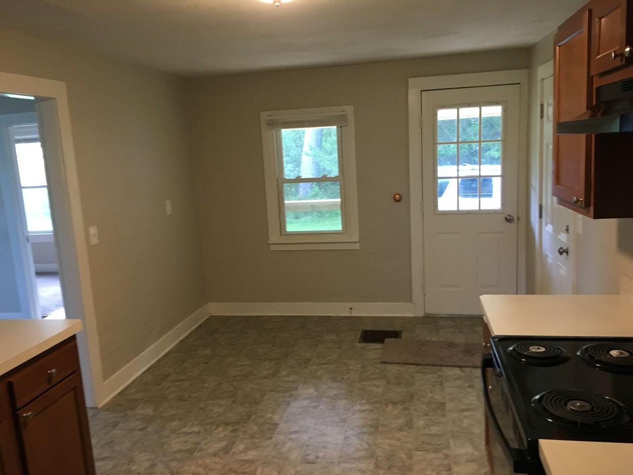 5418 Mud Mill Rd - Photo 4 of 15