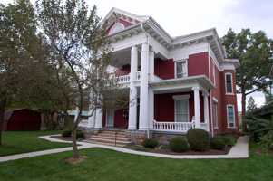 featured image of 317 S 5th St #2