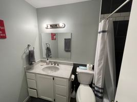 featured image of 2746 Lyman Ln