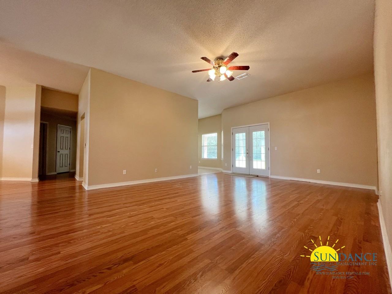 2130 Pepper Dr - Photo 3 of 37