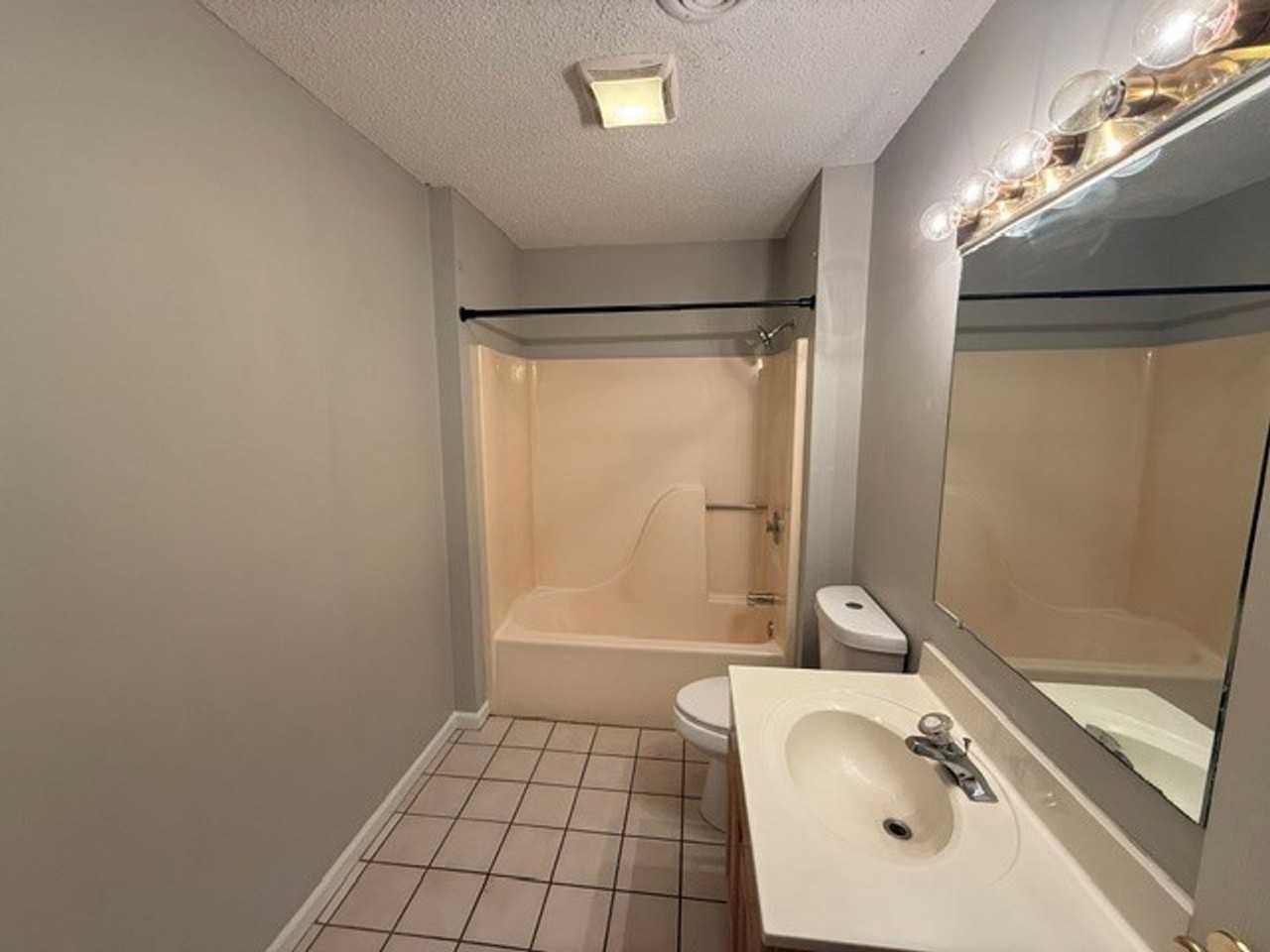5003 Trace Manor Ln - Photo 3 of 10