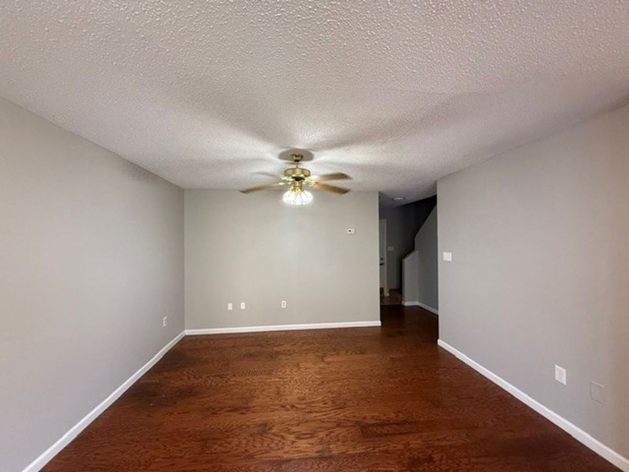 5003 Trace Manor Ln - Photo 4 of 10