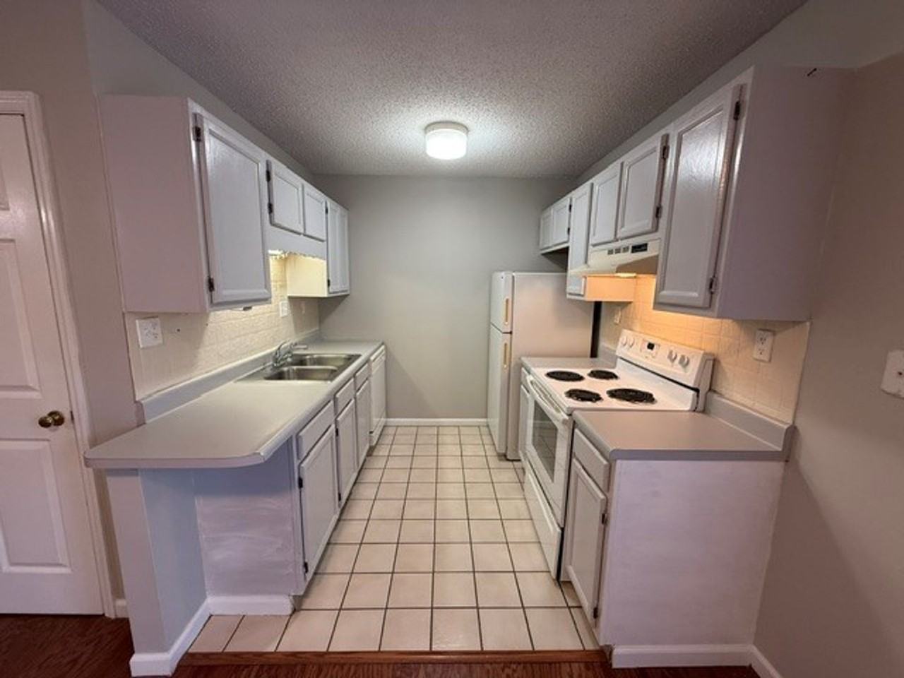 5003 Trace Manor Ln - Photo 6 of 10