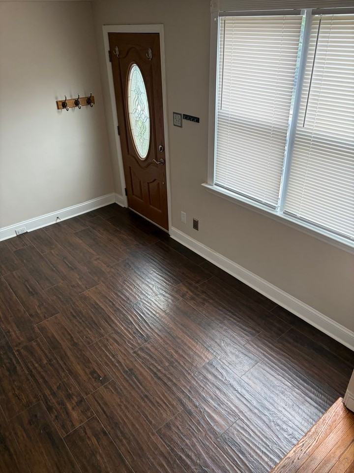 2259 Dermond Ave #1 - Photo 4 of 40