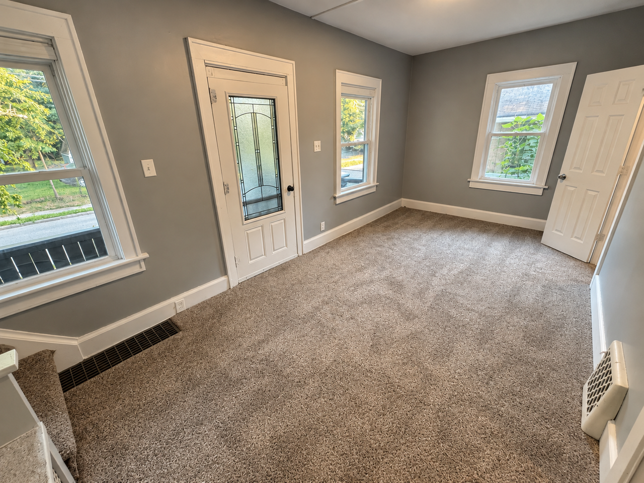 347 E Voris St - Photo 6 of 21
