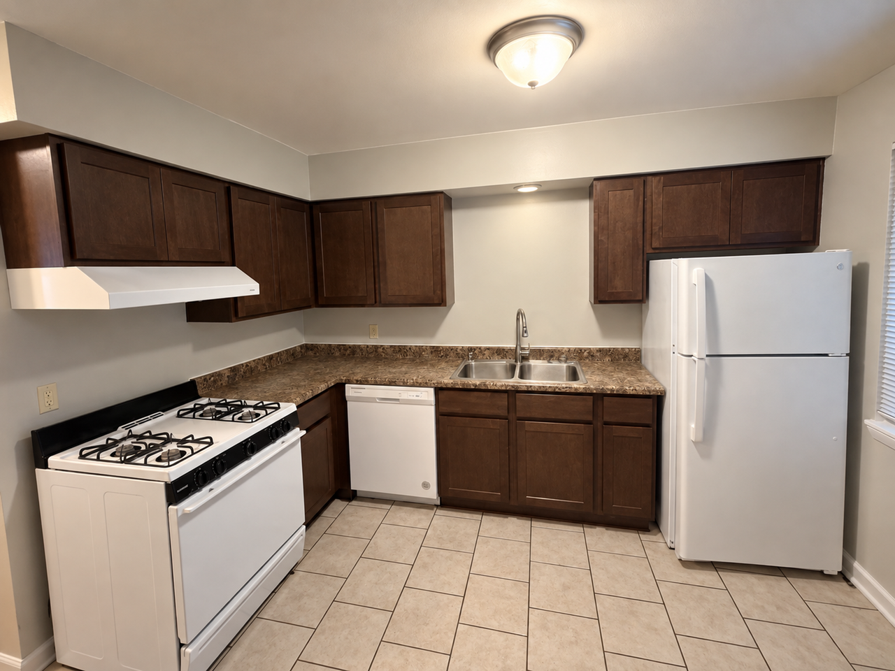 119 S 70th St - Photo 5 of 15