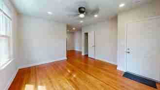 1549 Montana Ave Ne - Photo 1 of 1
