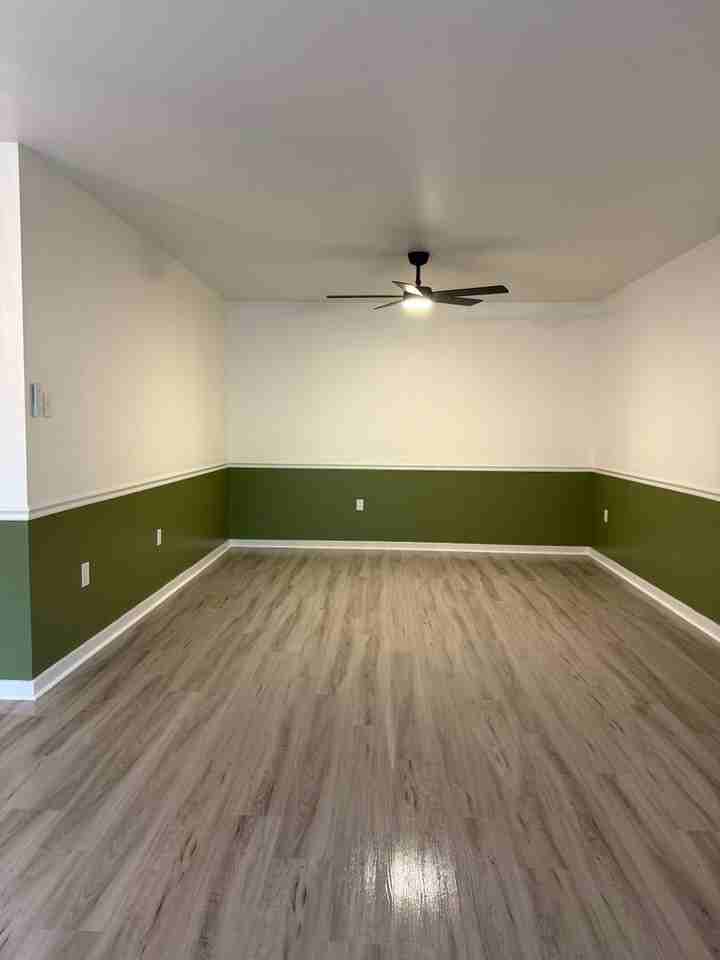 595 Calais Dr - Photo 4 of 11