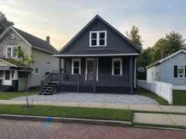 featured image of 1169 7th Ave