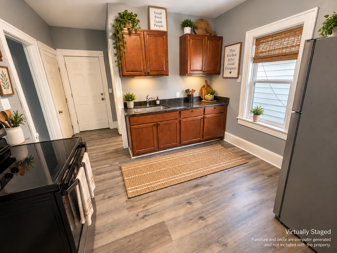 1169 7th Ave - Photo 6 of 23