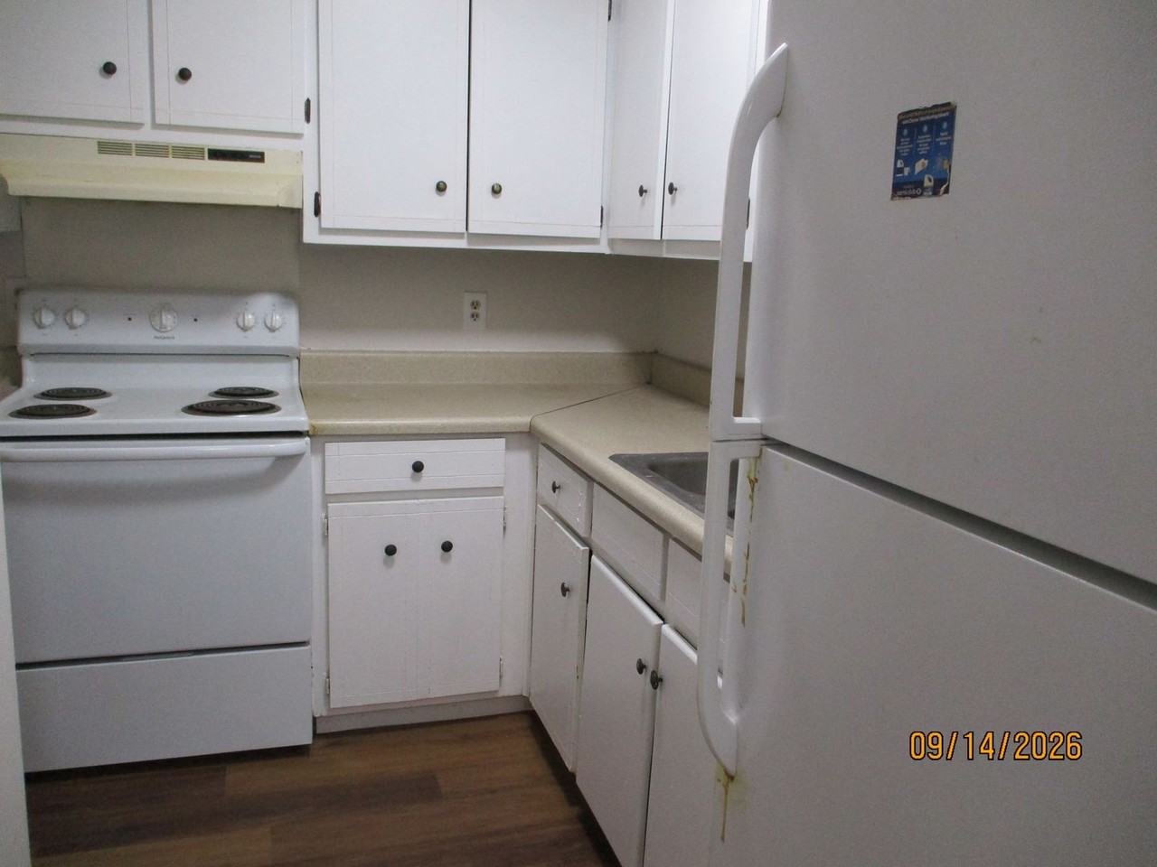 2440 Winston Way - Photo 4 of 11