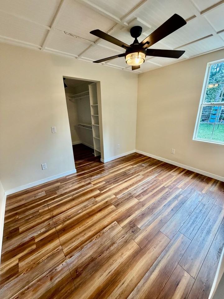 506 S 9th St - Photo 6 of 16