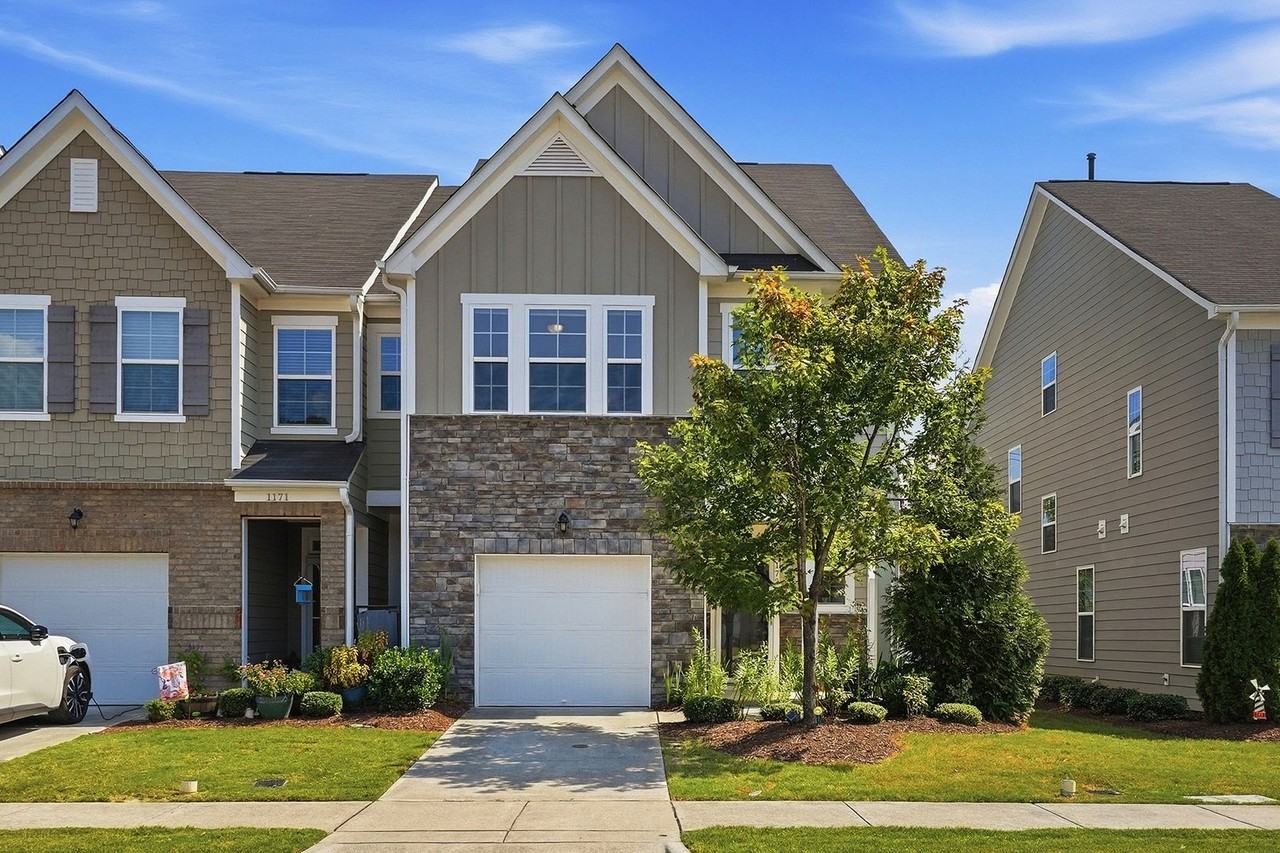 1173 Little Gem Ln - Photo 2 of 29