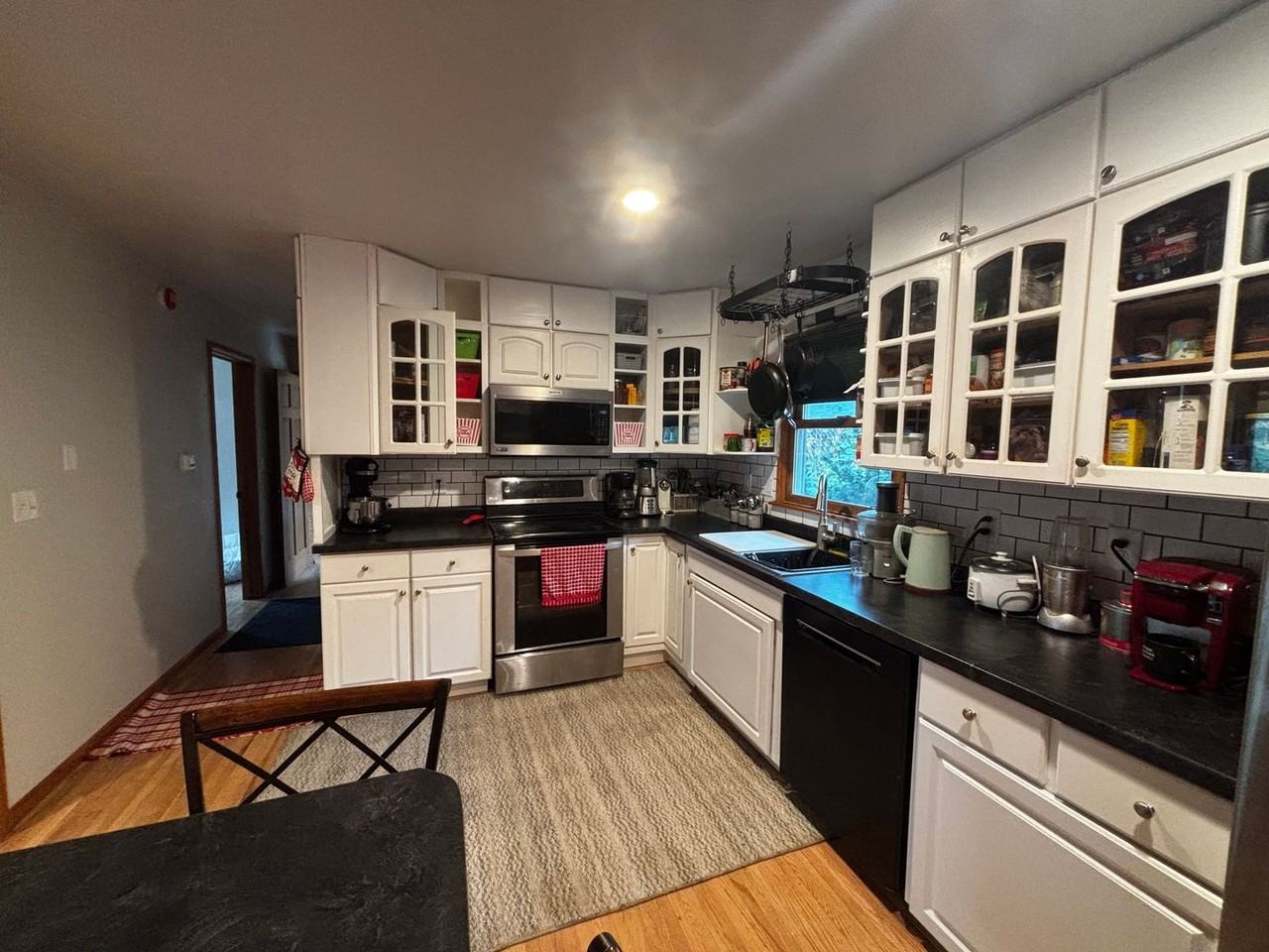 3716 Knoll Ridge Dr - Photo 2 of 26