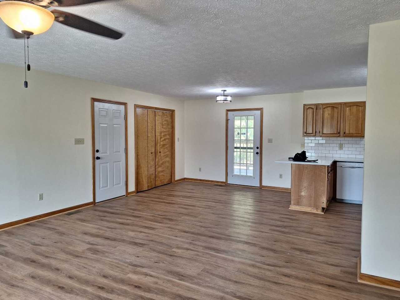 415 Abner Cruze Rd - Photo 7 of 41