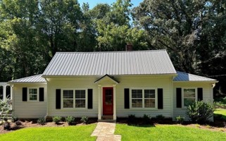 featured image of 100 Timothy Pl