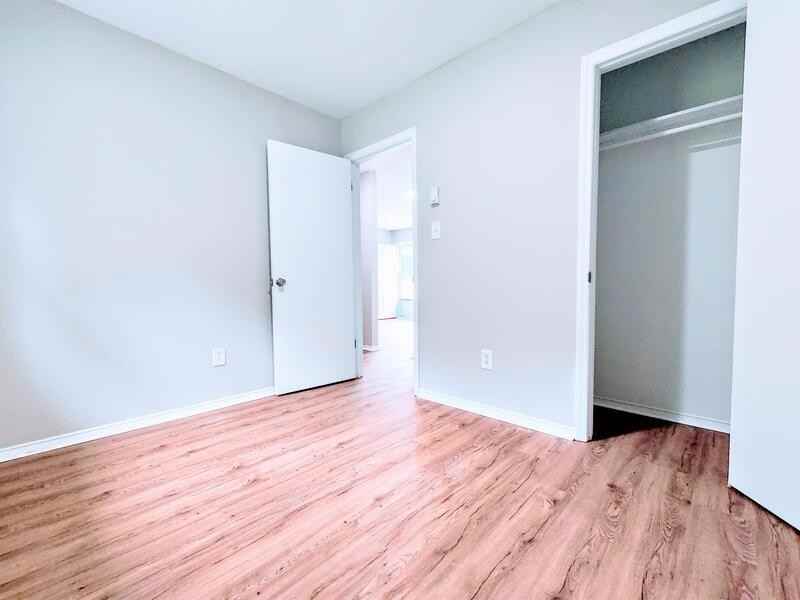 4449 Layola Ave - Photo 7 of 10