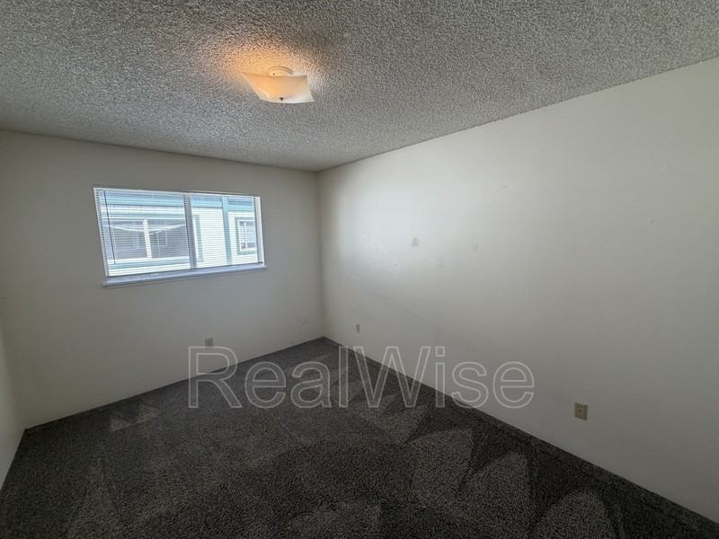 1120 Sw 5th St #A - Photo 6 of 14