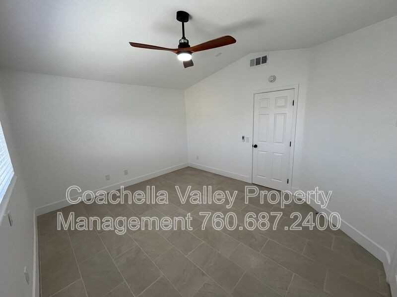 47675 Azalea St - Photo 7 of 37