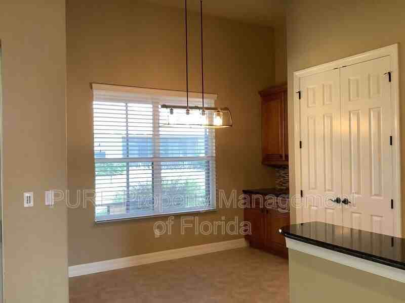 3499 Nwavenue - Photo 6 of 32
