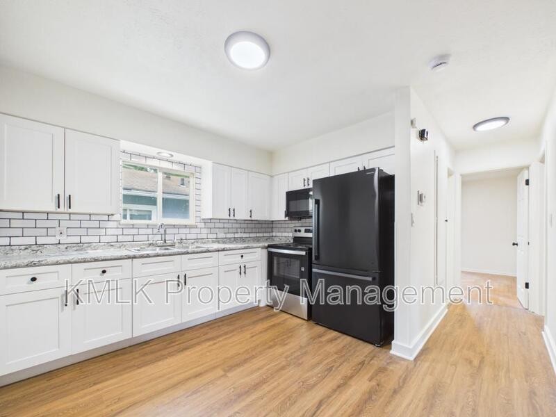 1624 Merrill Ave - Photo 6 of 19