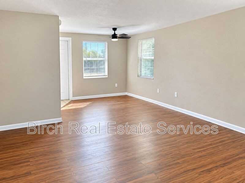 5842 Georgia Ave - Photo 3 of 10