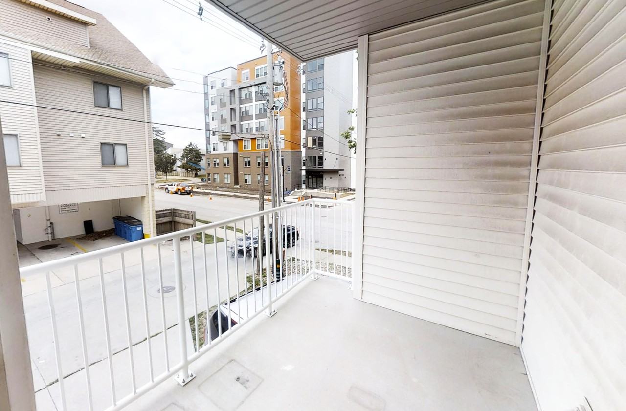 204 S Fifth St - Photo 7 of 45