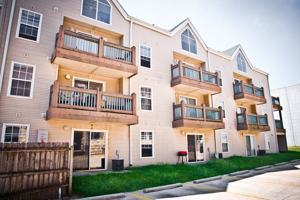 featured image of 808 S Oak St