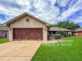 2521 Ridgewood Dr - Photo 1 of 1