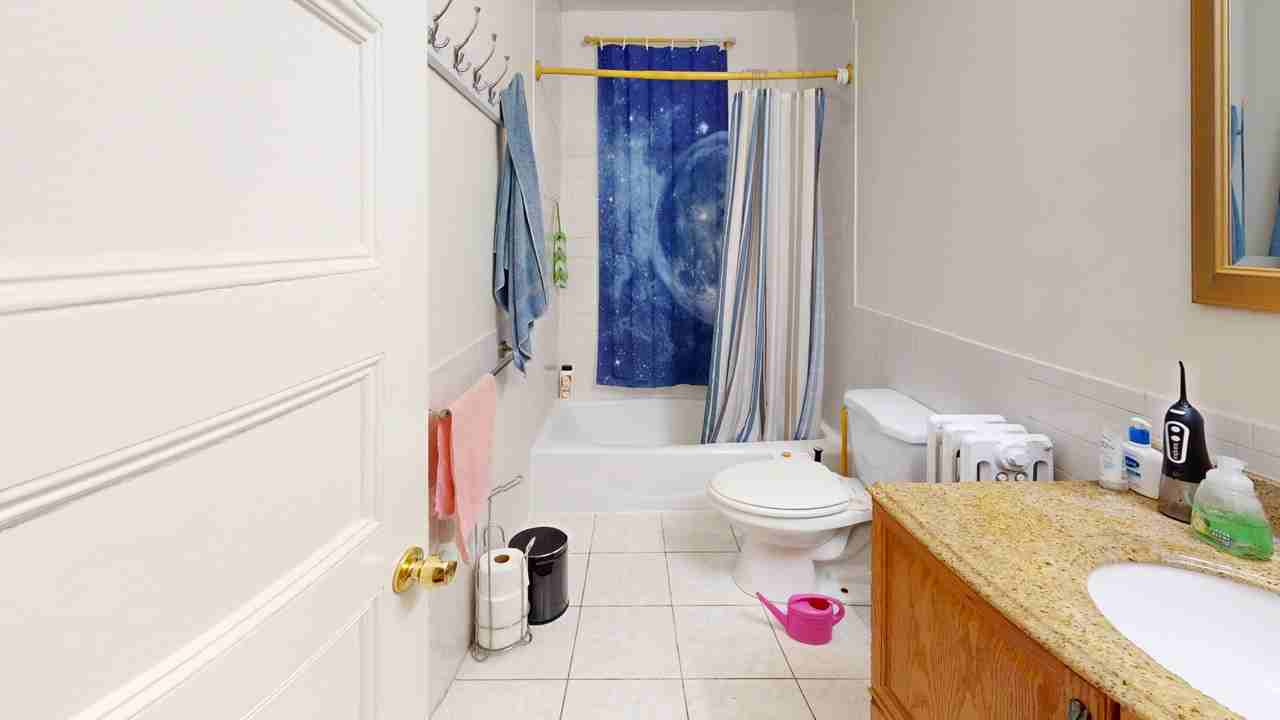 19 Newport St, Boston, MA 02125 - Photo 6 of 11