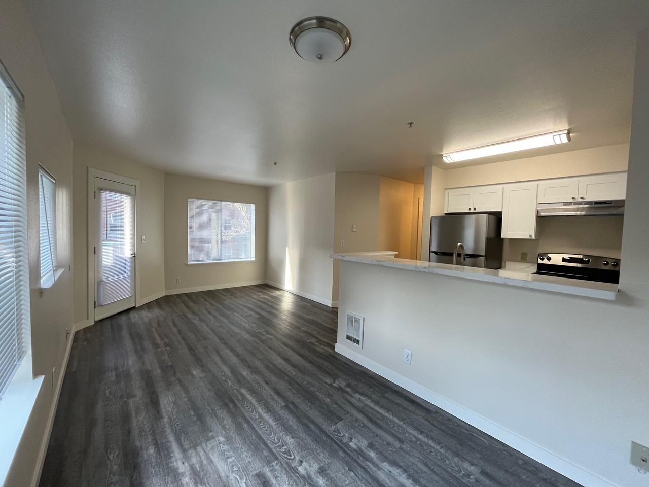 Lee Court - Photo 3 of 19