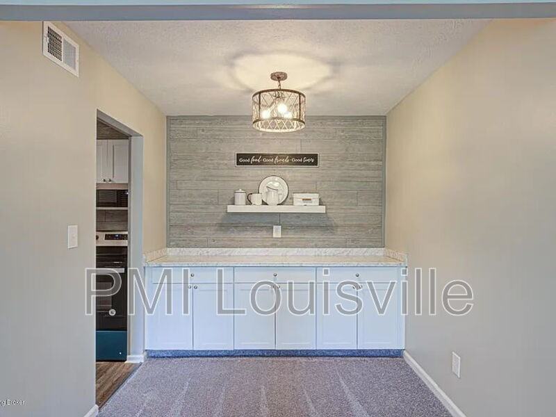 1962 Goldsmith Ln #3 - Photo 5 of 17