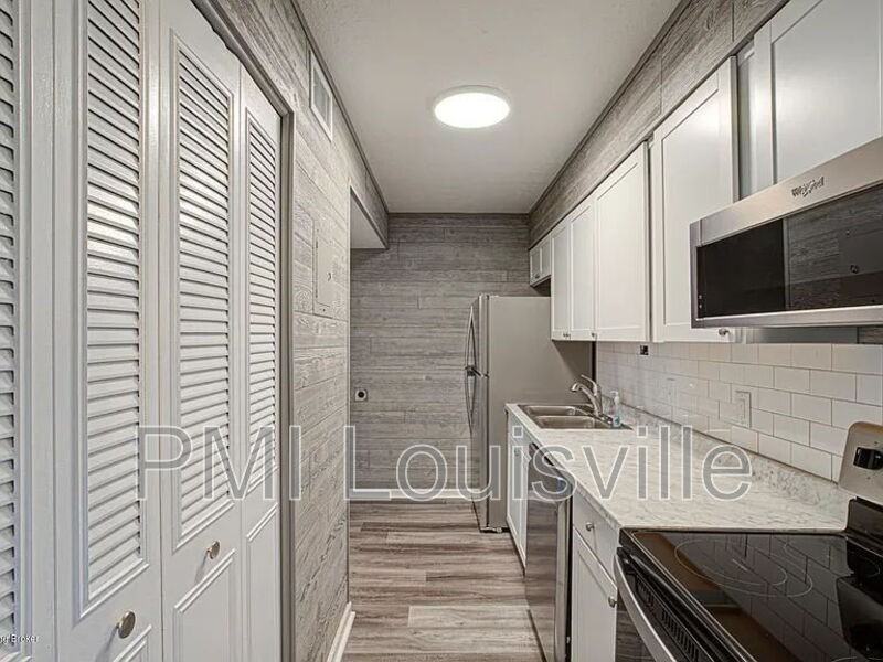 1962 Goldsmith Ln #3 - Photo 6 of 17