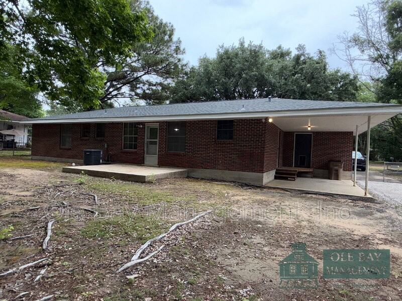 2508 W Daniels Rd - Photo 2 of 11