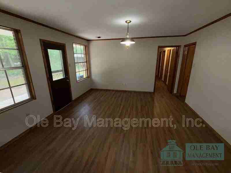 2508 W Daniels Rd - Photo 4 of 11