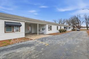 1015 N Scott Ave #5BACK - Photo 1 of 1