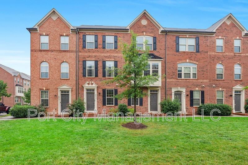4615 Marlene Mews - Photo 2 of 29