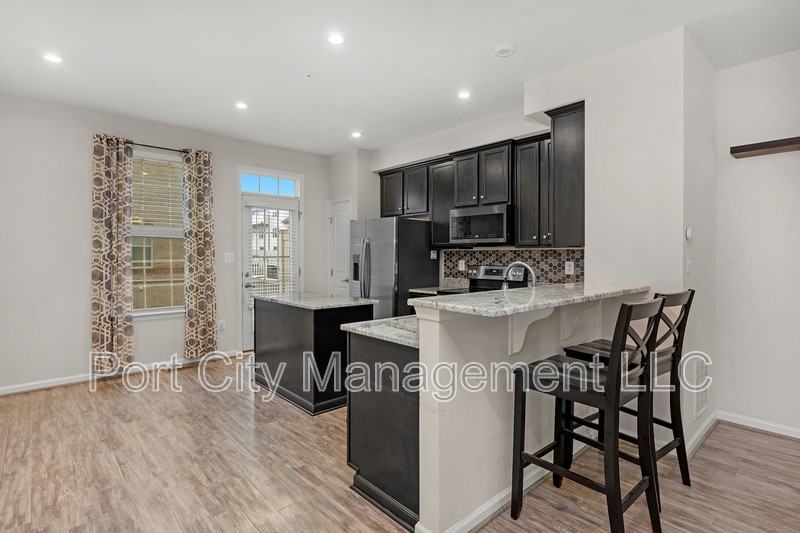 4615 Marlene Mews - Photo 5 of 29