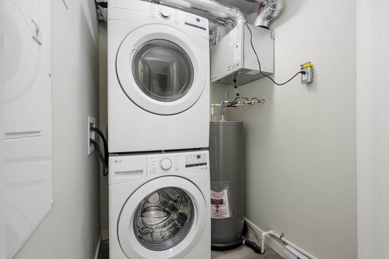 354 Edison Avenue - Photo 7 of 19