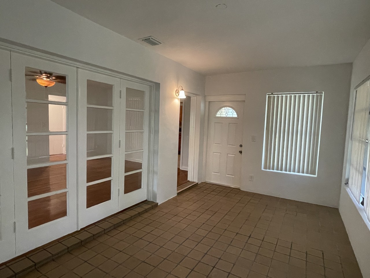 Wedgewood Apartments of Lake Worth - Photo 3 of 20