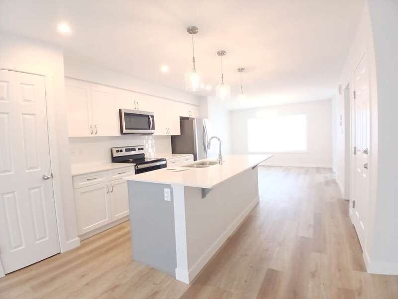 5104 River'S Edge Way Nw