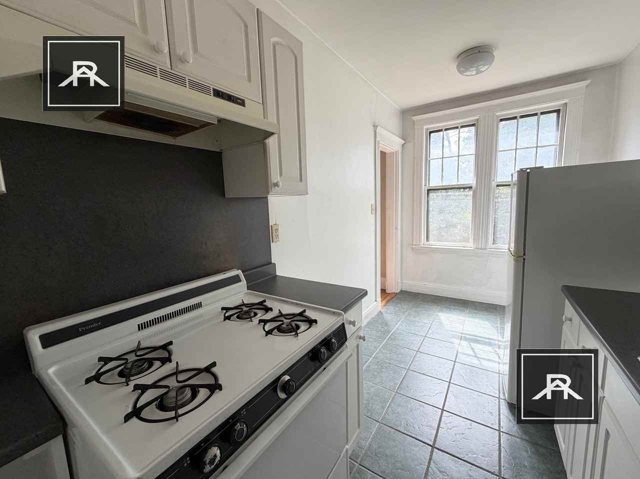 26 Sidlaw Rd #14 - Photo 2 of 8