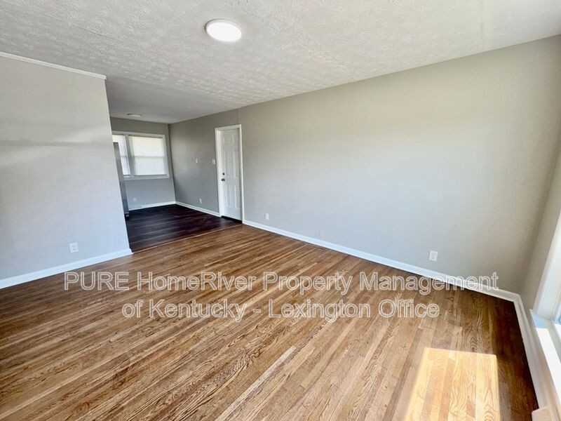 629 Kent Dr - Photo 2 of 23