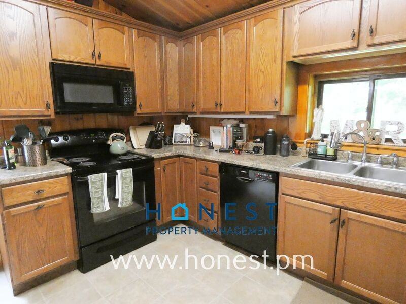 89 Allenwood Park Rd - Photo 2 of 17