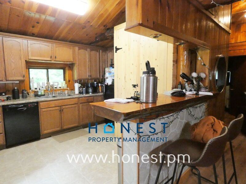 89 Allenwood Park Rd - Photo 5 of 17