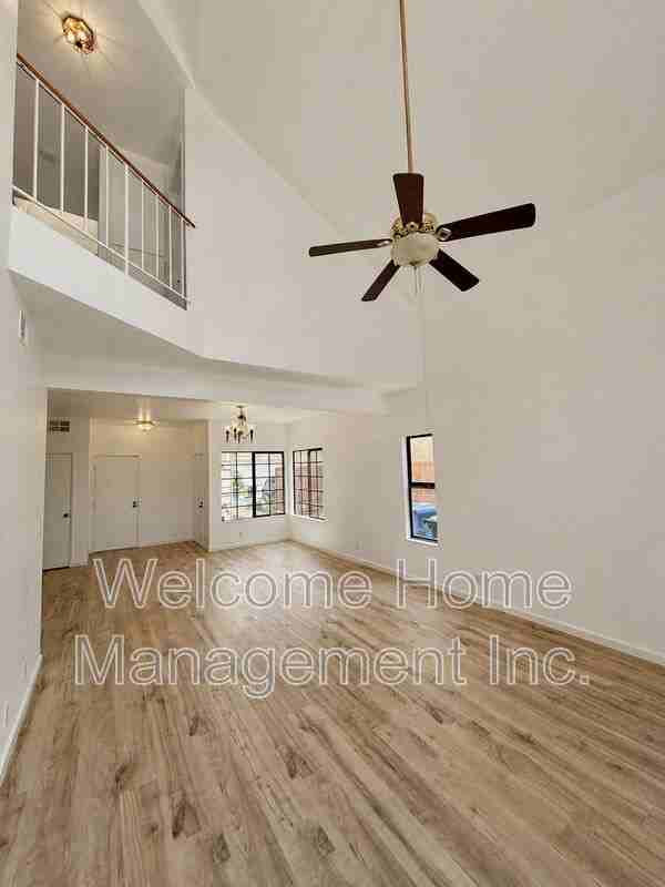 34769 Comstock Cmn - Photo 4 of 24